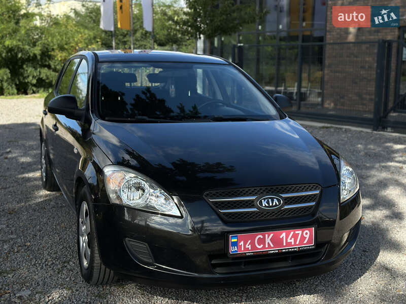 Хетчбек Kia Ceed 2008 в Вінниці фото 2 Хетчбек Kia Ceed 2008 в Вінниці