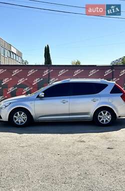 Универсал Kia Ceed 2010 в 