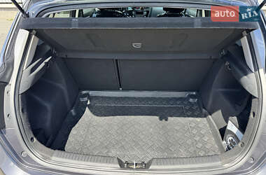 Хэтчбек Kia Ceed 2015 в 
