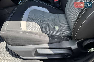 Хэтчбек Kia Ceed 2015 в 