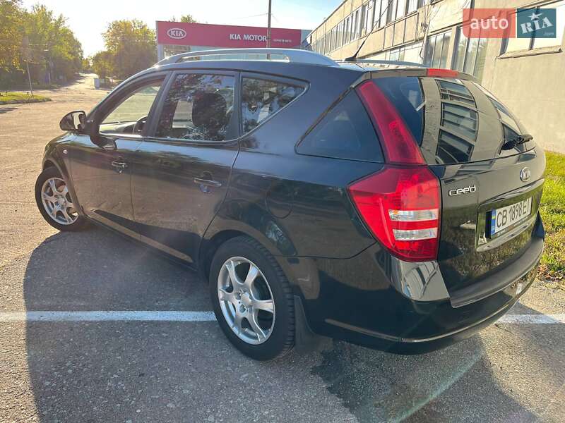 Универсал Kia Ceed 2008 в Чернигове