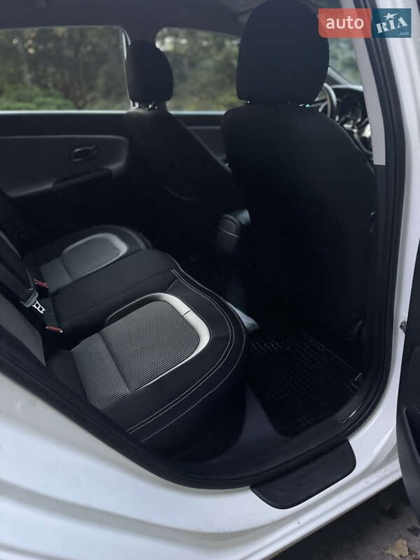 Універсал Kia Ceed 2014 в Глевасі