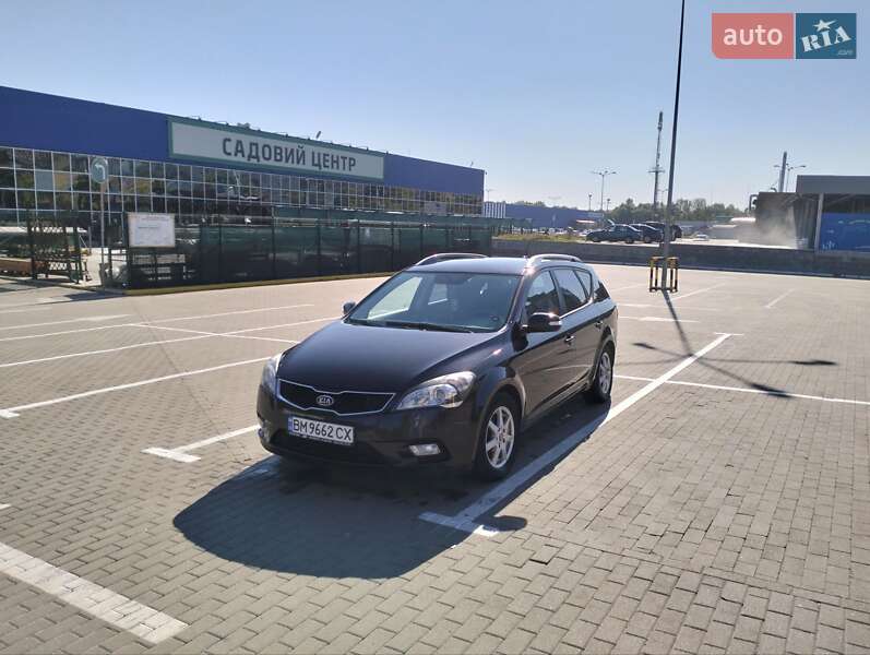 Универсал Kia Ceed 2010 в Сумах