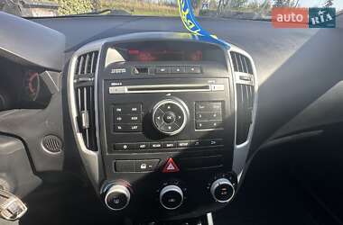 Универсал Kia Ceed 2009 в 