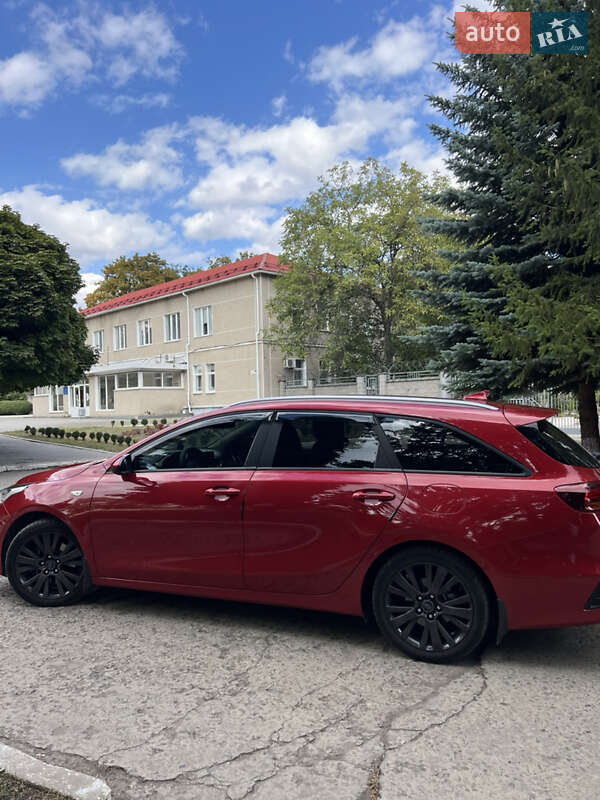 Универсал Kia Ceed 2018 в Днепре