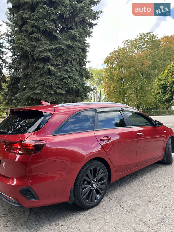 Универсал Kia Ceed 2018 в Днепре