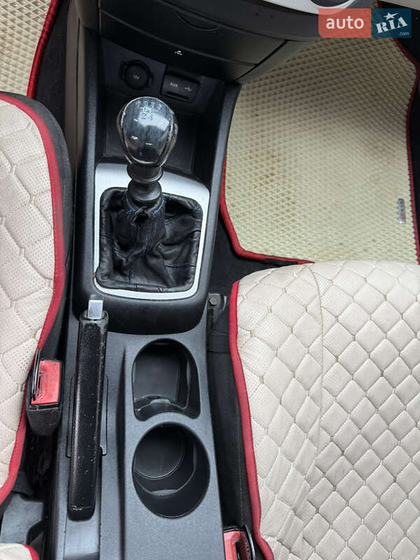 Хэтчбек Kia Ceed 2008 в Киеве фото 3 Хэтчбек Kia Ceed 2008 в Киеве