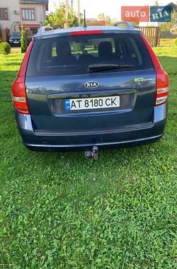 Универсал Kia Ceed 2010 в Долине