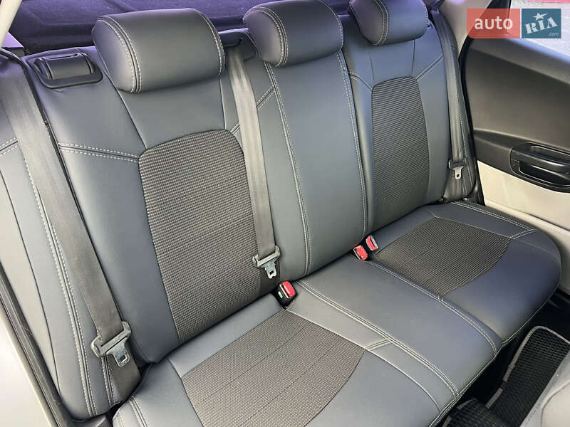 Хэтчбек Kia Ceed 2008 в Харькове