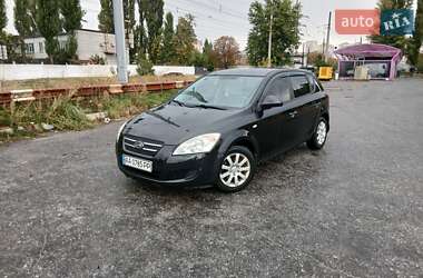 Хэтчбек Kia Ceed 2007 в Киеве