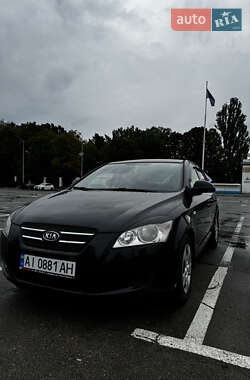 Хэтчбек Kia Ceed 2007 в Киеве