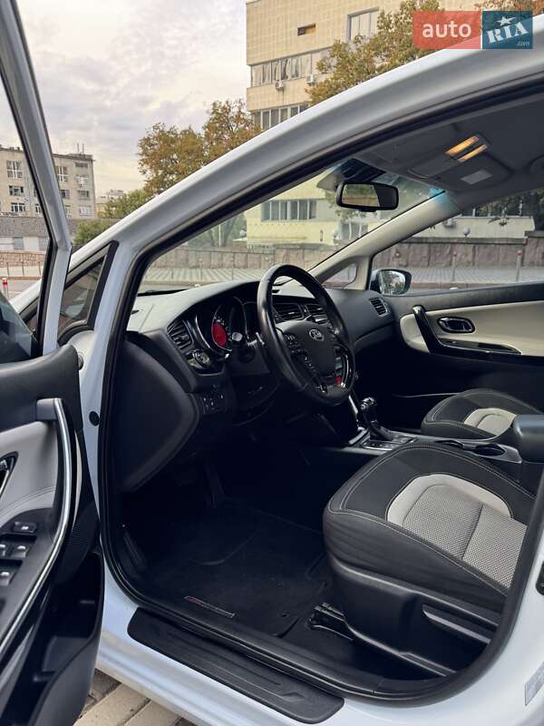 Хетчбек Kia Ceed 2013 в Києві