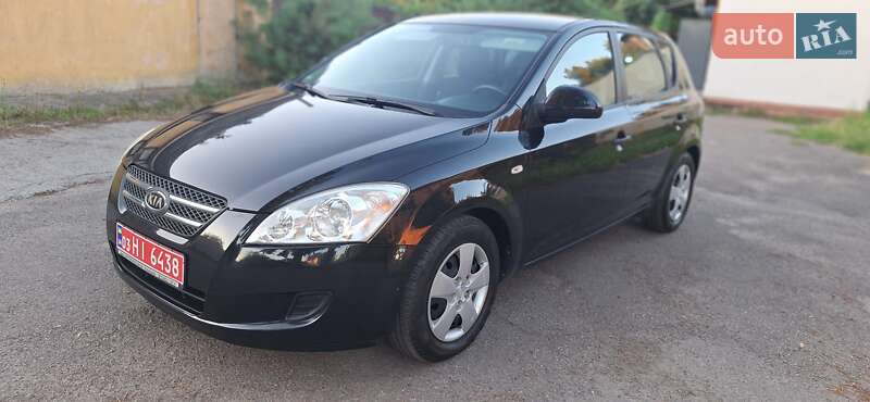 Хэтчбек Kia Ceed 2008 в Нежине