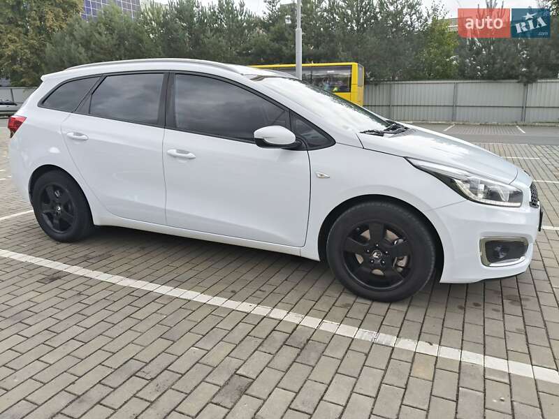 Універсал Kia Ceed 2017 в Луцьку
