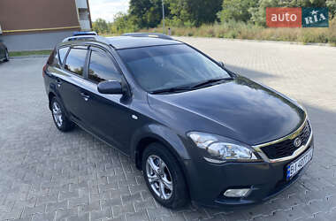 Универсал Kia Ceed 2009 в Полтаве