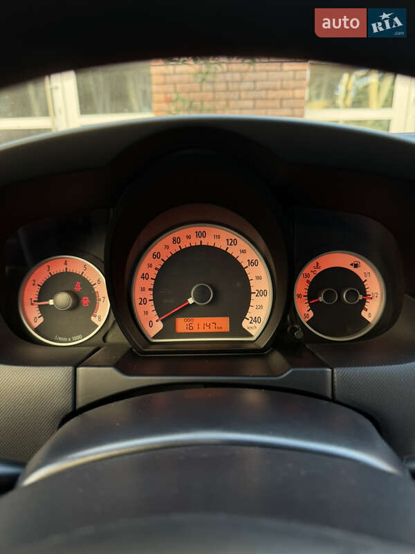 Хэтчбек Kia Ceed 2009 в Киеве