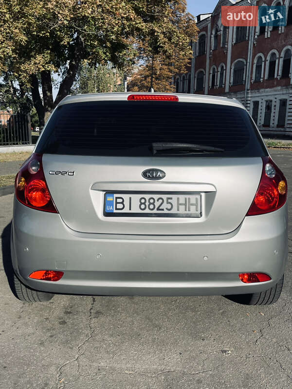 Хэтчбек Kia Ceed 2007 в Полтаве
