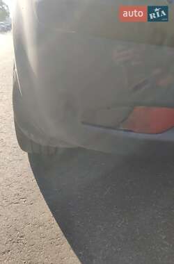 Хэтчбек Kia Ceed 2007 в 