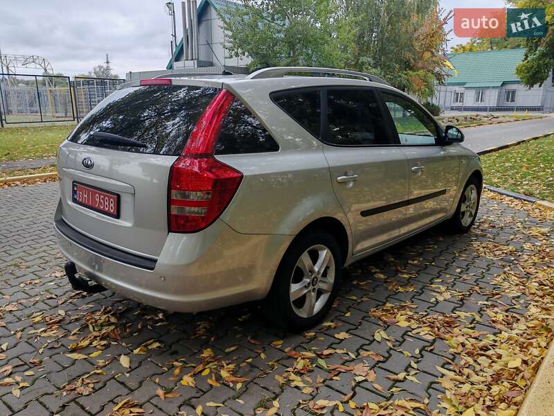 Універсал Kia Ceed 2008 в Олександрії