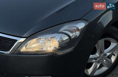 Универсал Kia Ceed 2010 в 