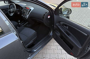 Универсал Kia Ceed 2010 в 