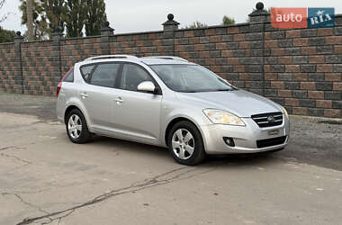 Универсал Kia Ceed 2008 в Ровно