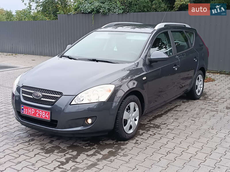 Универсал Kia Ceed 2009 в Красилове