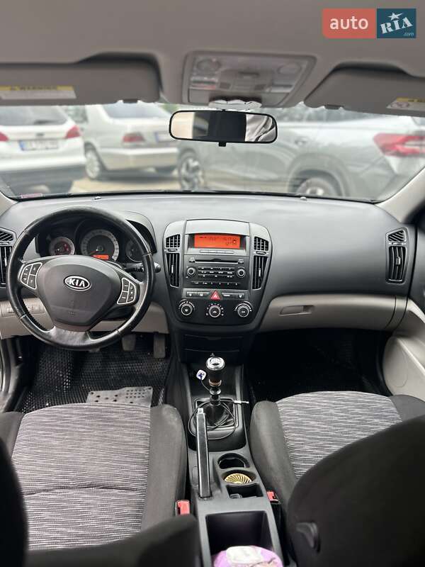 Хетчбек Kia Ceed 2009 в Вінниці
