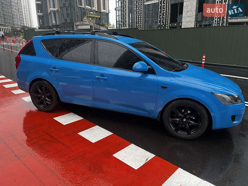 Универсал Kia Ceed 2008 в Киеве