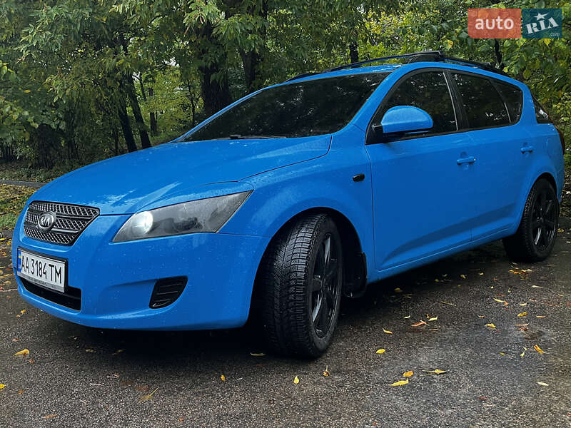 Универсал Kia Ceed 2008 в Киеве