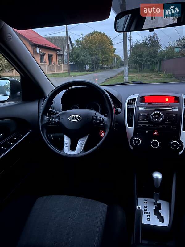 Хэтчбек Kia Ceed 2010 в Нежине