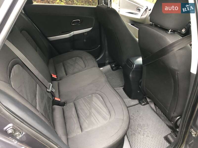 Универсал Kia Ceed 2012 в Новгород-Северском