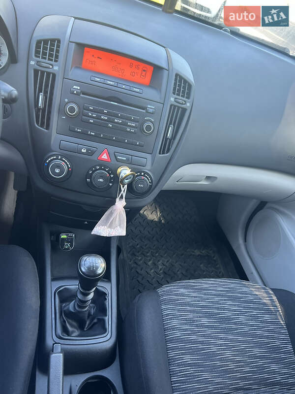 Хэтчбек Kia Ceed 2008 в Житомире фото 8 Хэтчбек Kia Ceed 2008 в Житомире