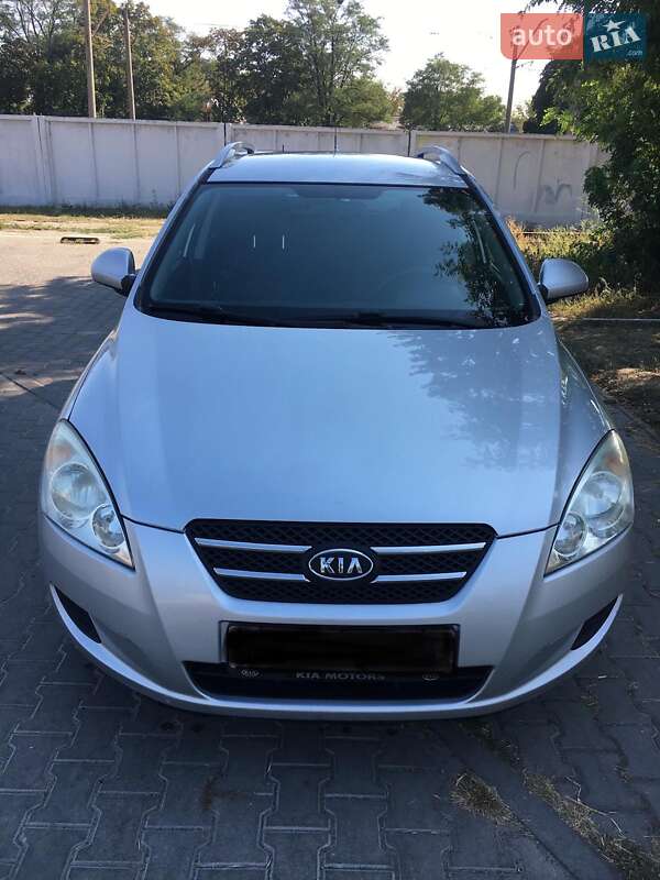 Універсал Kia Ceed 2009 в Києві фото 2 Універсал Kia Ceed 2009 в Києві