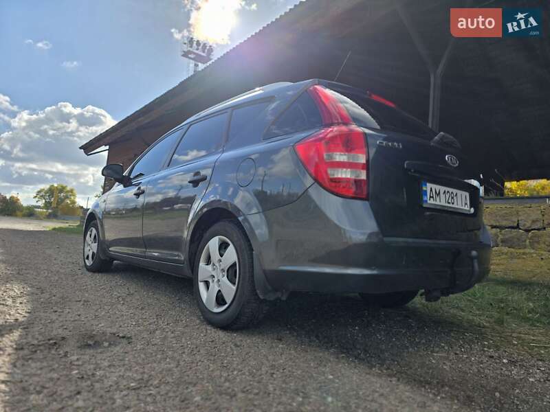 Универсал Kia Ceed 2008 в Житомире