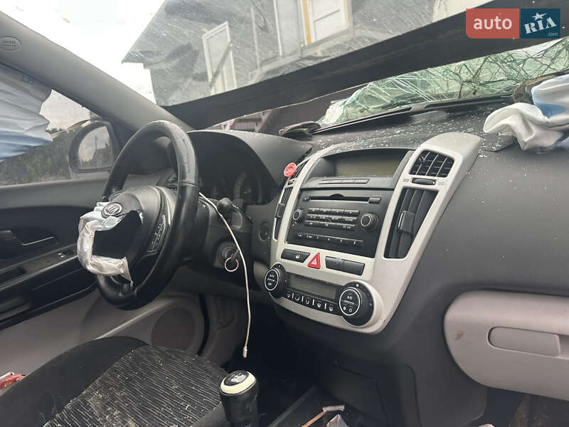 Хэтчбек Kia Ceed 2008 в Киеве фото 9 Хэтчбек Kia Ceed 2008 в Киеве