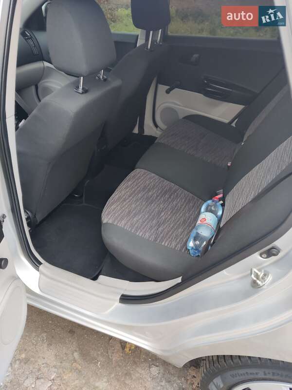 Хэтчбек Kia Ceed 2008 в Казатине фото 7 Хэтчбек Kia Ceed 2008 в Казатине