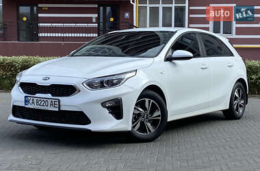 Хэтчбек Kia Ceed 2019 в 