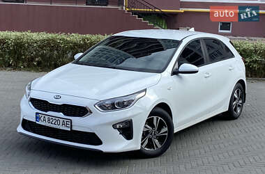 Хэтчбек Kia Ceed 2019 в 