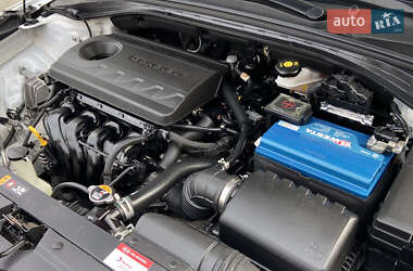 Хэтчбек Kia Ceed 2019 в 