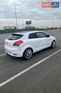 Хэтчбек Kia Ceed 2008 в Львове