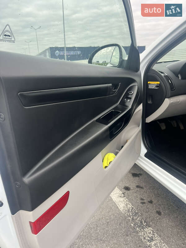 Хэтчбек Kia Ceed 2008 в Львове фото 12 Хэтчбек Kia Ceed 2008 в Львове