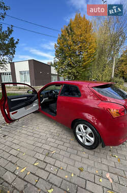 Хэтчбек Kia Ceed 2008 в Черновцах