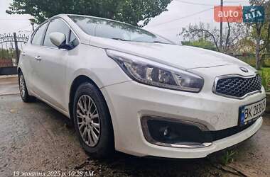 Хэтчбек Kia Ceed 2017 в Вараше