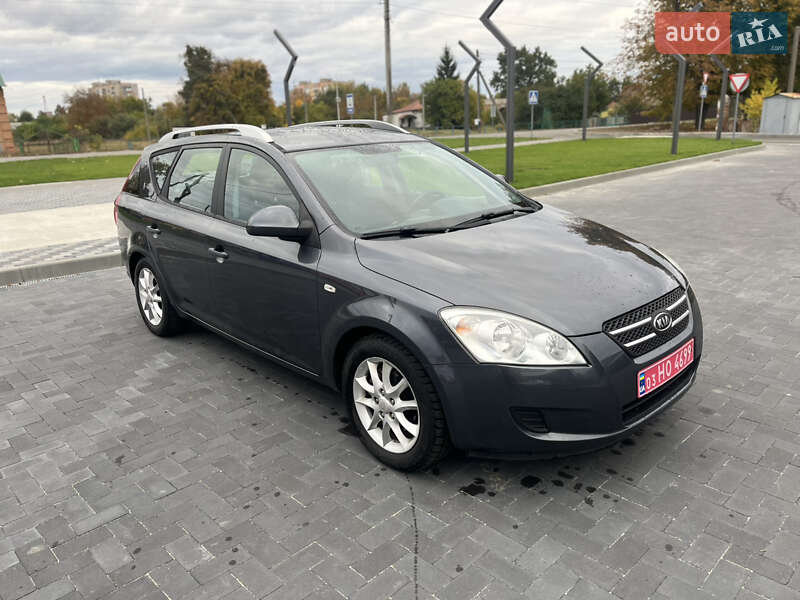 Универсал Kia Ceed 2009 в Лубнах