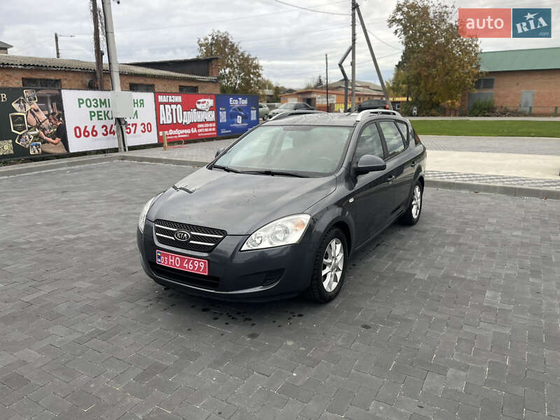 Универсал Kia Ceed 2009 в Лубнах