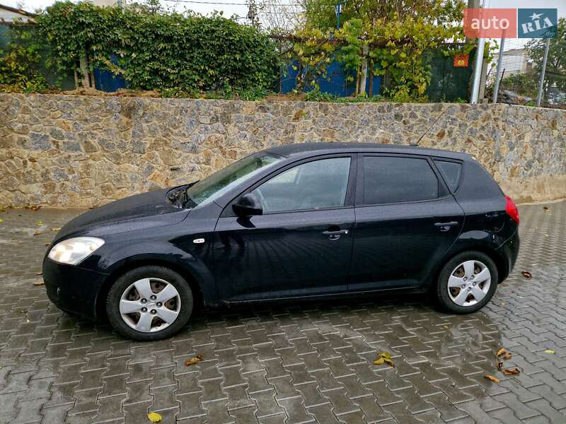 Хетчбек Kia Ceed 2008 в Вінниці фото 2 Хетчбек Kia Ceed 2008 в Вінниці