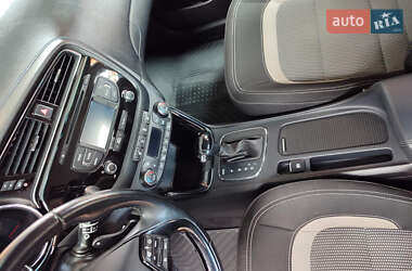 Хэтчбек Kia Ceed 2017 в 