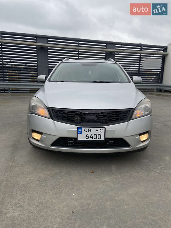 Універсал Kia Ceed 2010 в Києві фото 11 Універсал Kia Ceed 2010 в Києві