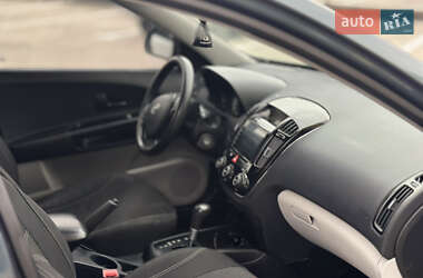 Універсал Kia Ceed 2009 в  фото 12 Універсал Kia Ceed 2009 в